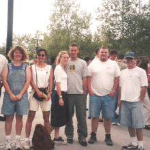 Clegg Lab at Magic Mountain, 1999. (L-R) Sergiu Leu, Corrie Bott, Linda Mullick, Steve Rohan, Kevin Wingerd, Ryan Knowles.
